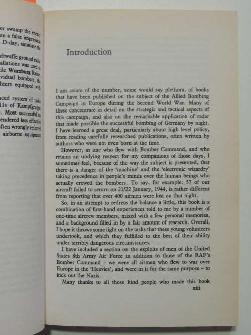 Aircrew  The Story Of The Men Who Flew The Bombers - Bruce Lewis