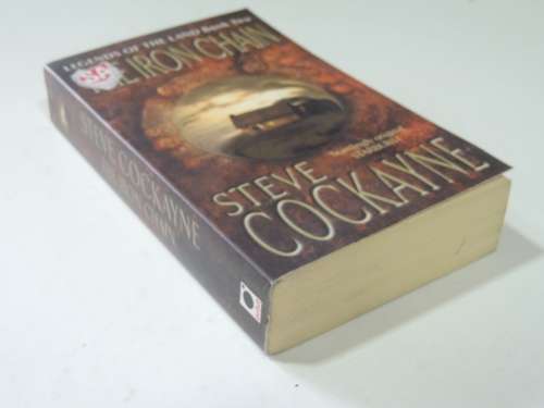 The Iron Chain - Book 2 Legends of the Land- Steve Cockayne