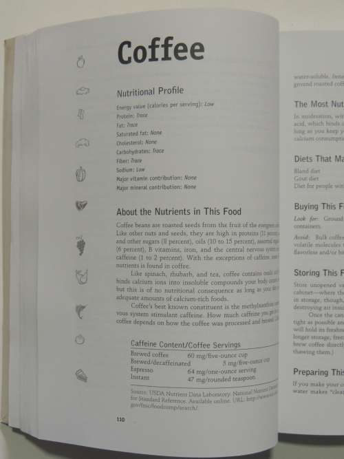 The New Complete Book of Food - A Nutritional, Medical & Culinary Guide - Carol Ann Rinzler