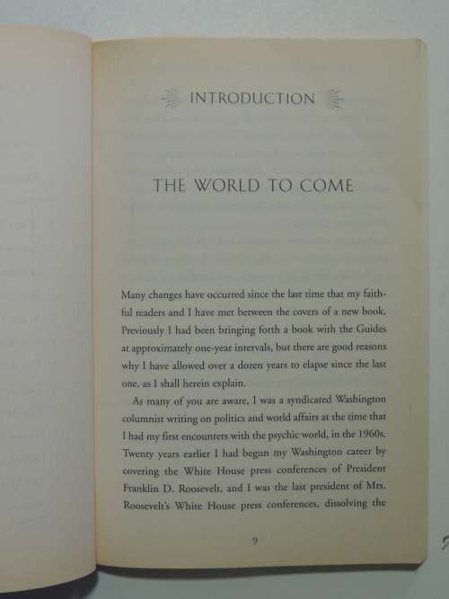 The World to Come - The Guide`s Long-Awaited Predictions for the Dawning Age - Ruth Montgomery