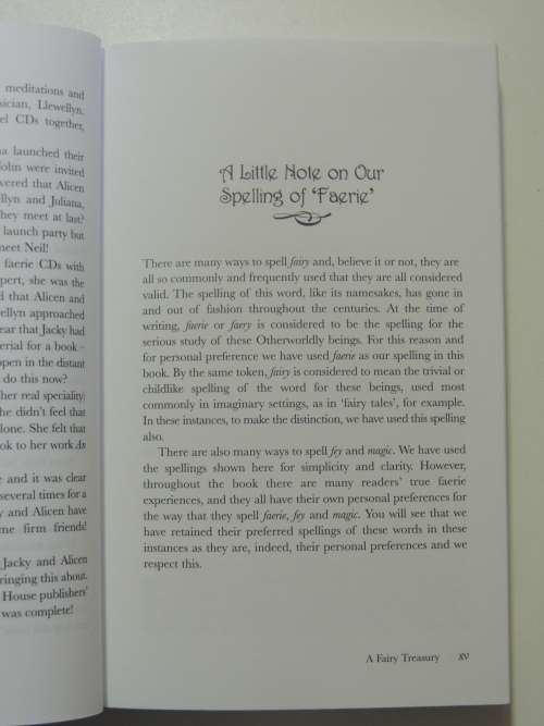 A Fairy Treasury - The Ultimate Guide To The Enchanted Fairy Realm - Jacky Newcomb & Alicen Geddes