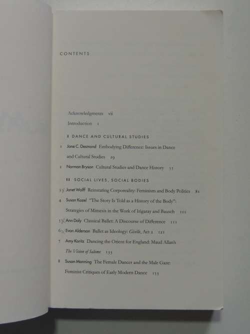 Meaning in Motion - New Cultural Studies of Dance - Ed. Jane C Desmond BOOK