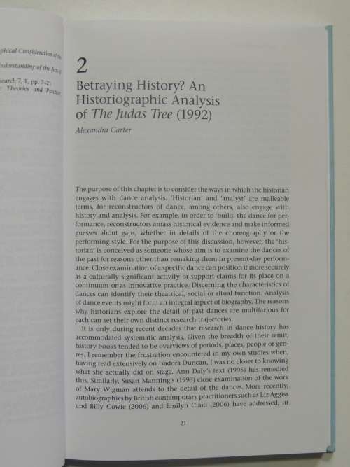 Decentring Dancing texts - The Challenge of Interpreting Dances - Ed.  Janet Lansdale