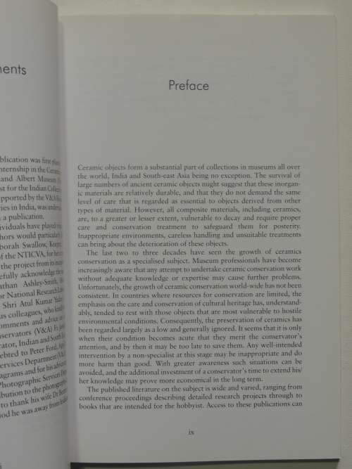 Essentials in the Care & Conservation of Historical Ceramic Objects - Victoria Oakley, Kamal Jain