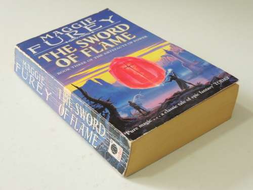 The Sword of Flame - Book 3 of Artefacts of Power - Maggie Furey