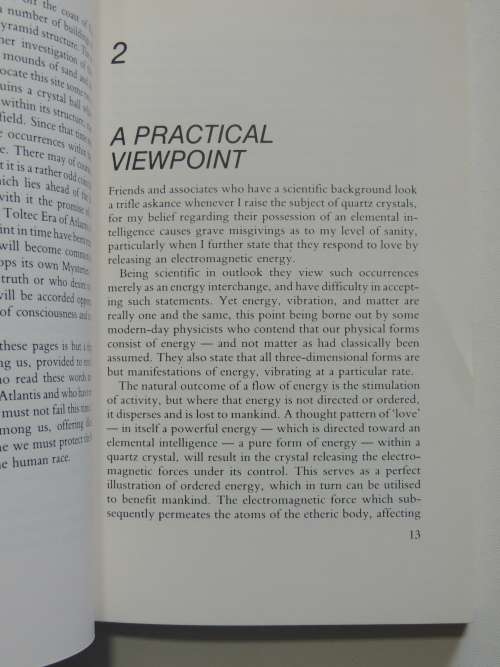 Crystal Healing - A practical Guide to Using Quartz Crystal for Psychic Healing - Edmund Harold