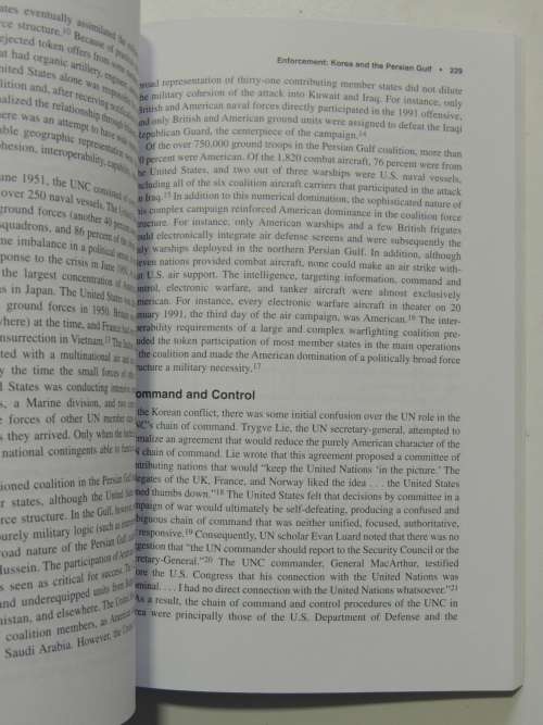 Blue Helmets - The Strategy Of UN Military Operations - John Hillen
