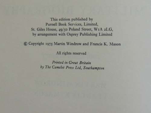 A Concise Dictionary Of Military Biography - Martin Windrow & Francis K. Mason