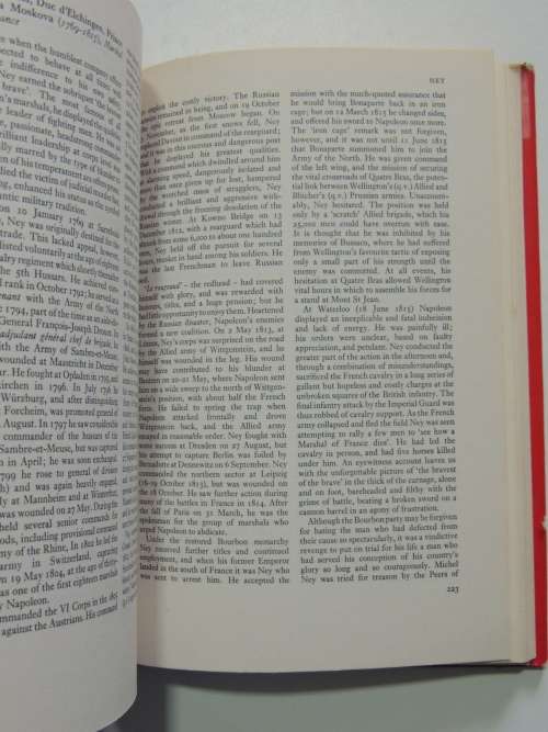 A Concise Dictionary Of Military Biography - Martin Windrow & Francis K. Mason
