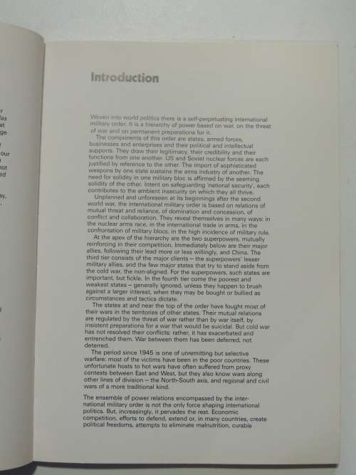 The War Atlas - Armed Conflict-Armed Peace - Michael Kidron & Dan Smith