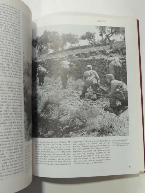 Assault From The Sky - A History Of Airborne Warfare - John Weeks