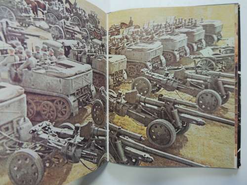 Swastika At War- Robert Hunt & Tom Hartman
