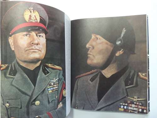Swastika At War- Robert Hunt & Tom Hartman