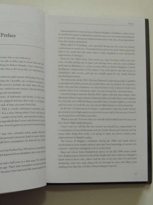 The Kevin Woods Story - In the Shadow of Mugabe`s Gallows Kevin John Woods - Signed, 1st Edition 200