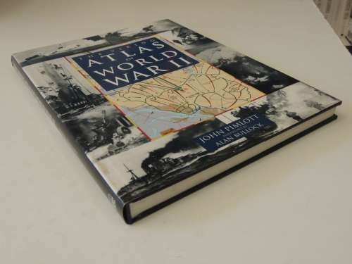 The Viking Atlas Of World War IIJohn Pimlott