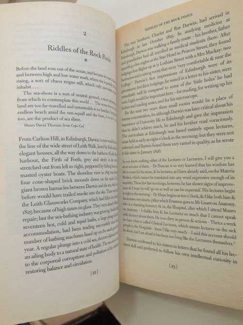 Darwin And The Barnacle - Rebecca Stott