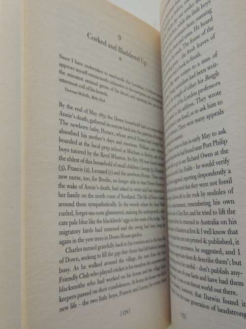 Darwin And The Barnacle - Rebecca Stott