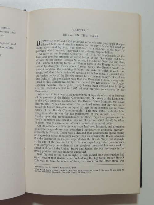 Royal Australian Navy 1939-1942 - Vol 1 (Australia In The War Of 1939 -1945) - G. Hermon Gill