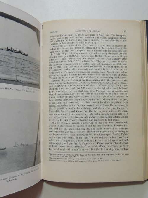 Royal Australian Navy 1939-1942 - Vol 1 (Australia In The War Of 1939 -1945) - G. Hermon Gill