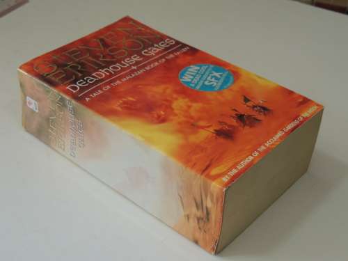Deadhouse Gates - A Tale of the Malazan Book of the Fallen - Steven Erikson