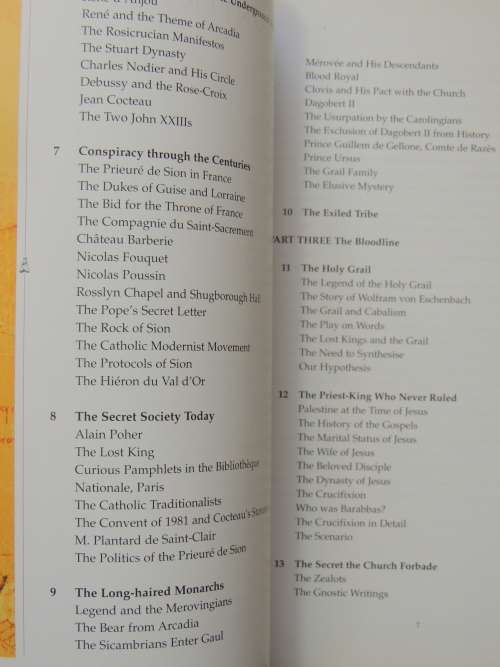 The Holy Blood And The Holy Grail - Illustrated Edition With Exclusive New MaterialMichael Baigent,