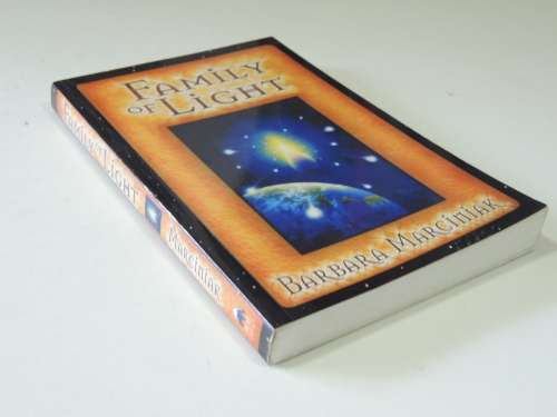 The Family Of Light - Barbara Marciniak