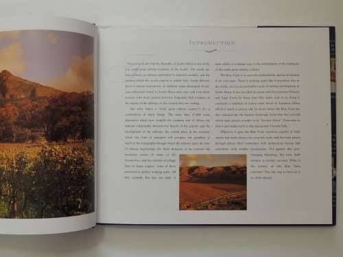 The Blue Train - A Guide to the World`s Most Luxurious Train and its Routes - David Robins