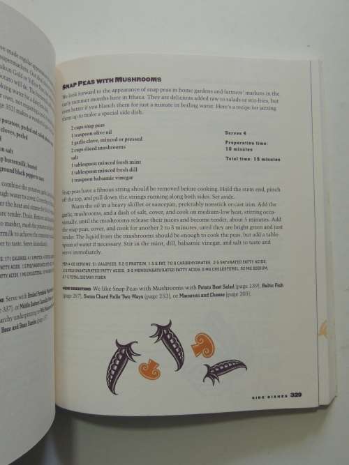 Moosewood Restaurant Low Fat Favorites, Flvorful Recipes for Healthful Meals