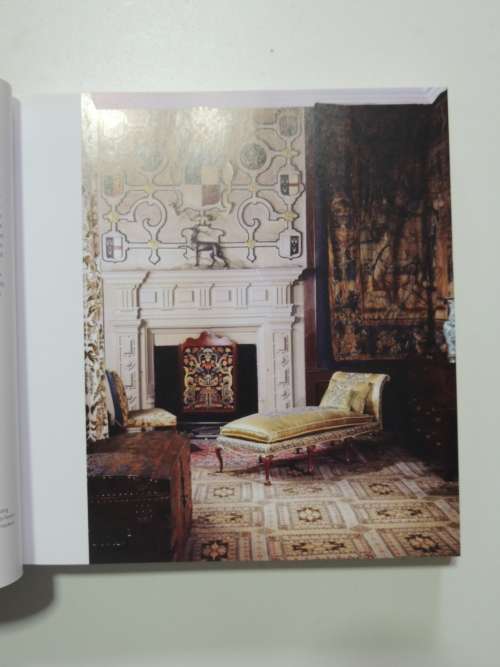 Houses of the National Trust - Lydia Greeves     INTERIOR DESIGN