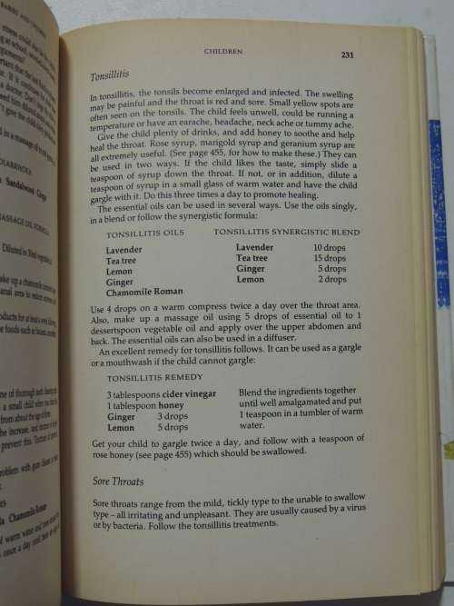The Fragrant Pharmacy, Home & Health Care Guide...Aromatherapy & Essential Oils- Valerie Ann Worwood