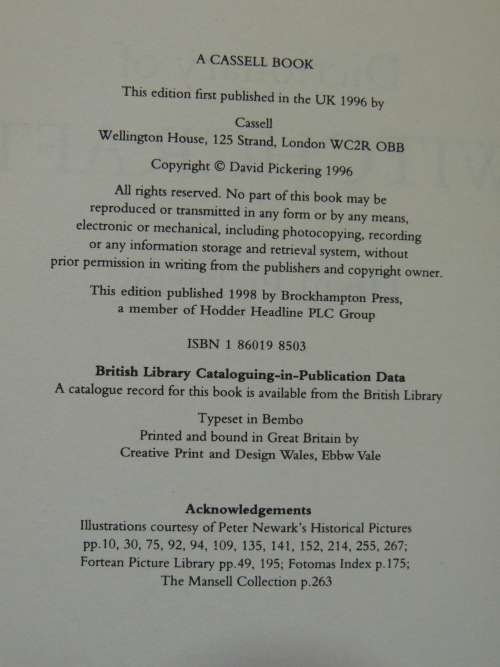 Dictionary Of Witchcraft - David Pickering