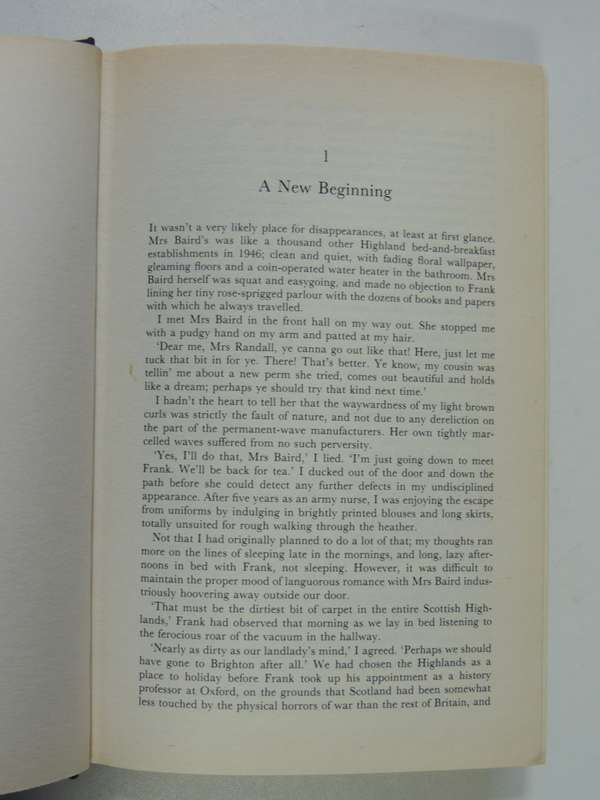Cross Stitch - Diana Gabaldon  -  Scarce British FIRST EDITION 1991