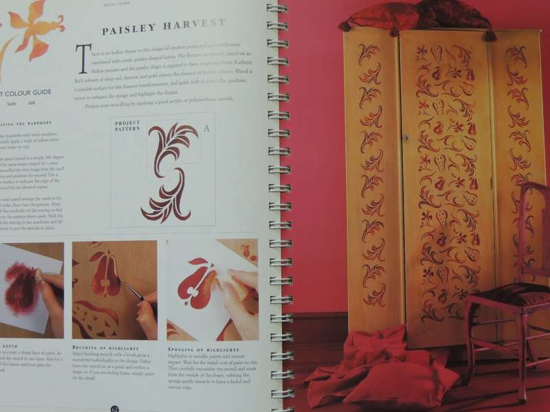 The Complete Book of Home Stencilling: Includes 24 Stencil Crds - Katrina Hall, Denise W. Taylor