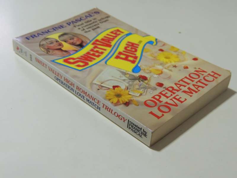 Sweet Valley High - Romance Trilogy -Operation Love Match No. 103Francine Pascal