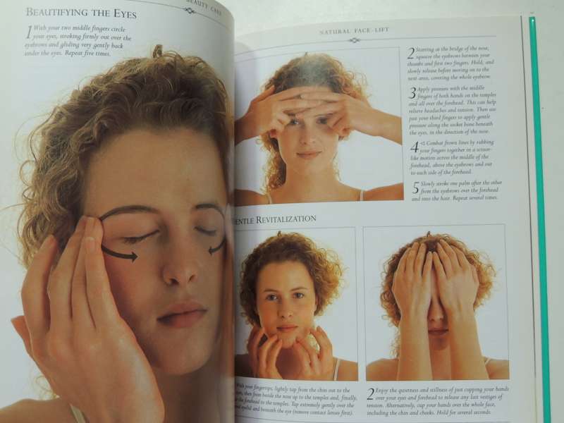 Aromatherapy Massage - Clare Maxwell-Hudson