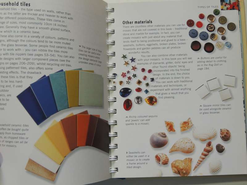 The Mosaic Artist`s Sourcebook - Teresa Mills