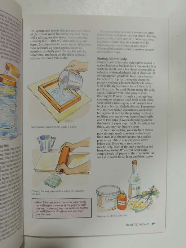 Making Your Own Paper - An Introduction To Creative Paper-making - Marianne Saddington