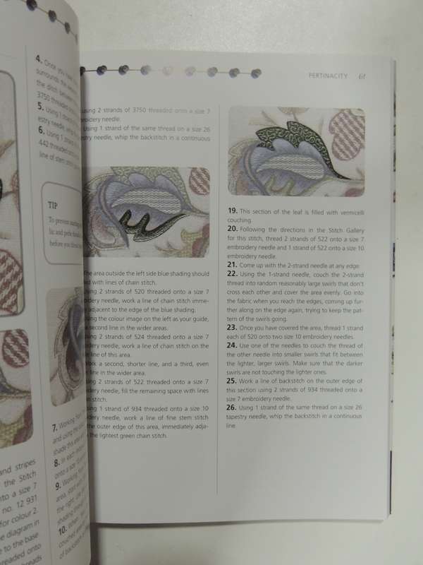Crewel Intentions - Fresh Ideas For Jacobean Embroidery - Hazel Blomkamp