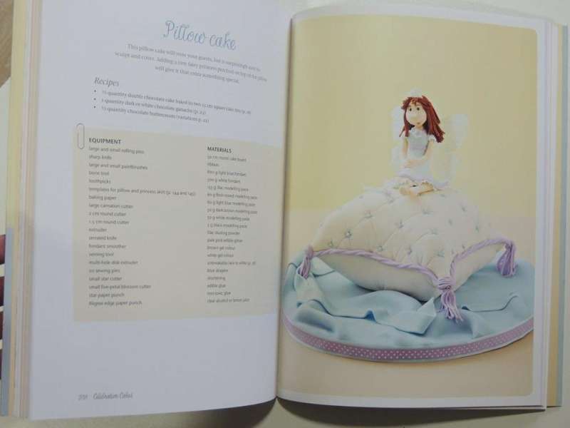 Celebration Cakes: Decorating Step By Step With Fondant - Grace Stevens