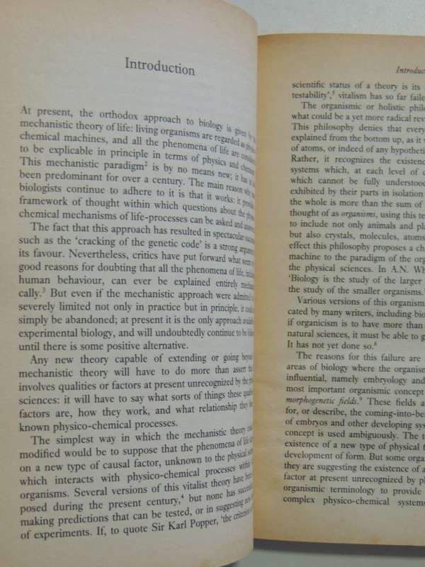 A New Science of Life, The Hypothesis of Formative Causation - Rupert Sheldrke