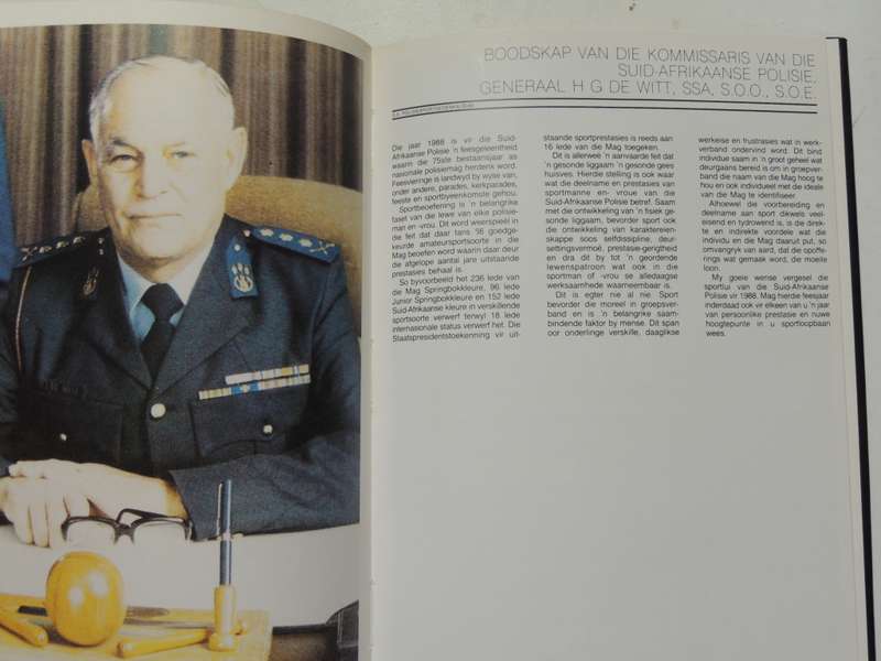 S.A. Polisiesportgedenkalbum 1913 - 1988           Pub 1989