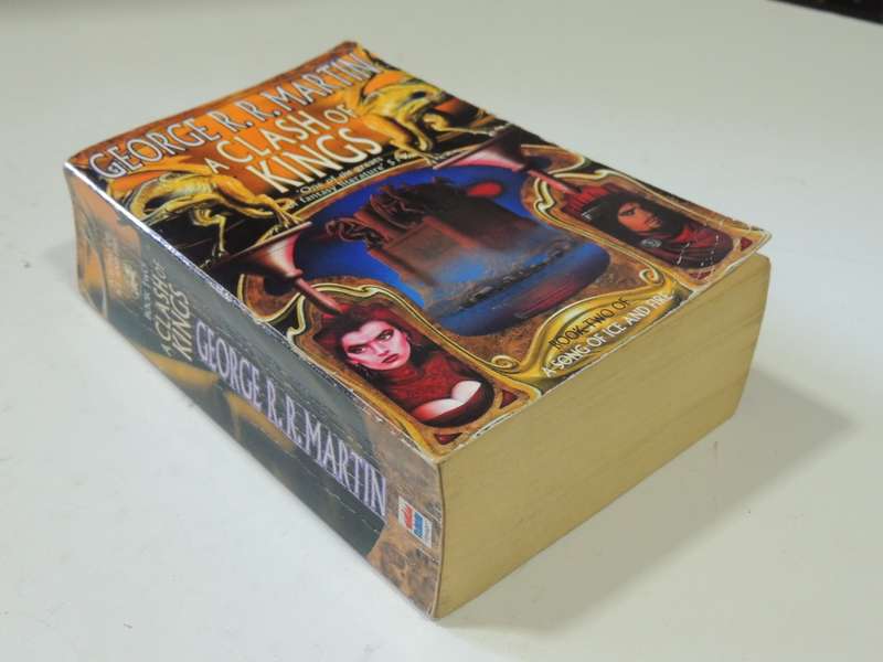 A Clash of Kings, Book 2 of Song of Ice and Fire - George RR Martin  1st Paperback Ed., 3rd Printing