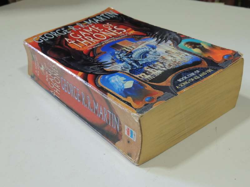 A Game Of Thrones, Book 1 of A Song of Ice and Fire - George RR Martin 1st Paperback Ed., 5th Printi