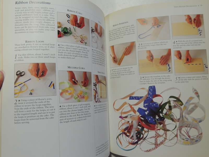 Complete Cake Decorating: Techniques, Basic Recipes & Beautiful Cake Projects for All OccasionsAnge