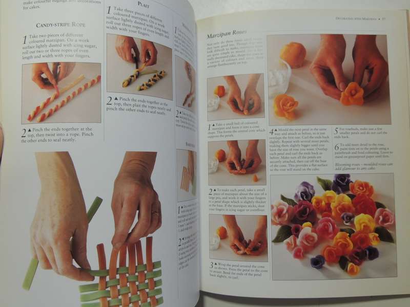 Complete Cake Decorating: Techniques, Basic Recipes & Beautiful Cake Projects for All OccasionsAnge