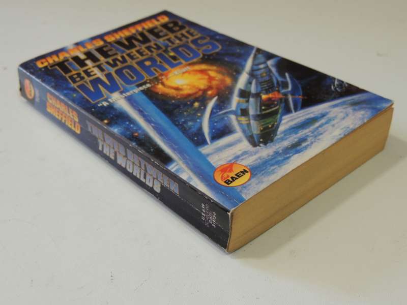 The Web Between The Worlds - Charles Sheffield