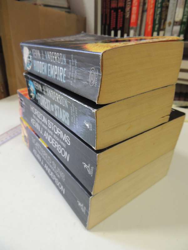 The Saga Seven Suns 4Vol:Hidden Empire,Forest Of Stars,Horizon Storms,Scattered Suns -Kevin Anderson