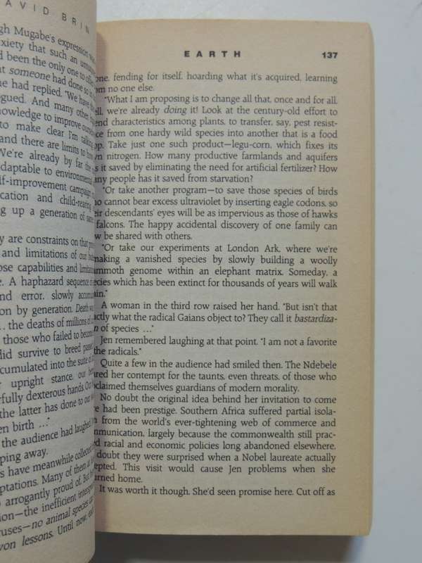 Earth - David Brin