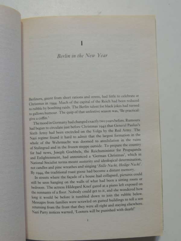 Berlin - The Downfall 1945  Antony Beevor