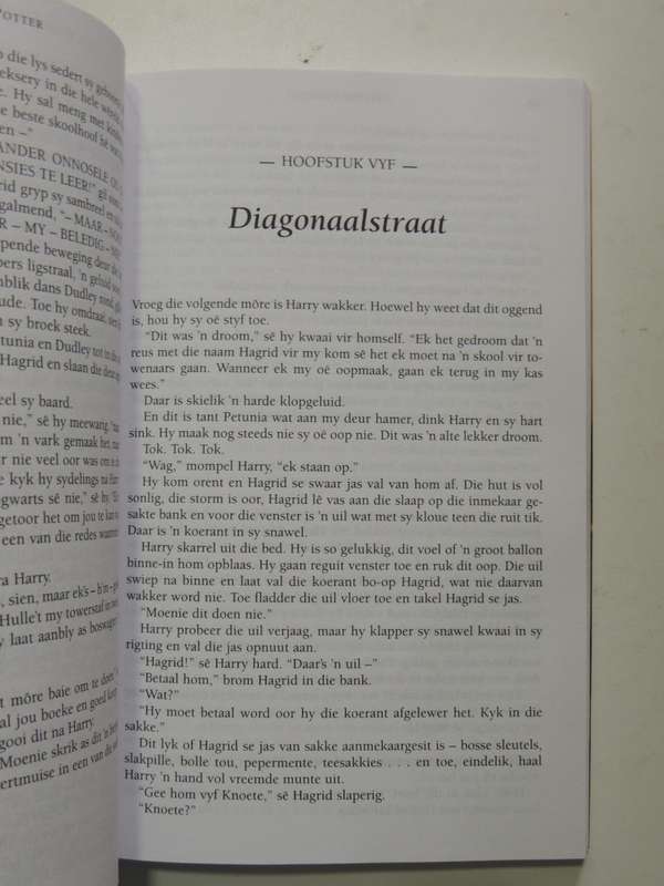Harry Potter En Die Towenaar Se Steen- J.K. Rowling      5th Impression  SCARCE